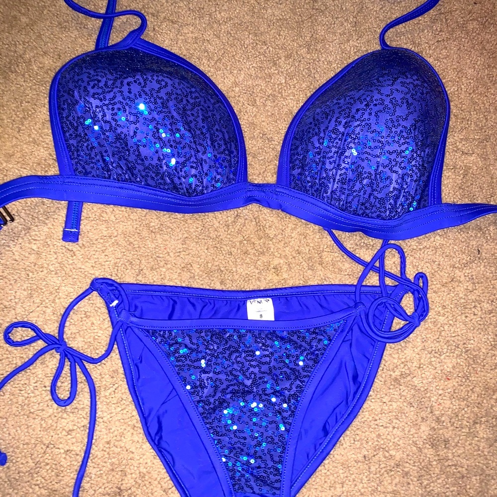 Venus Bikini!